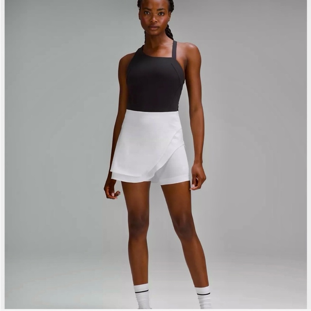 Elegant White Women's Skirt